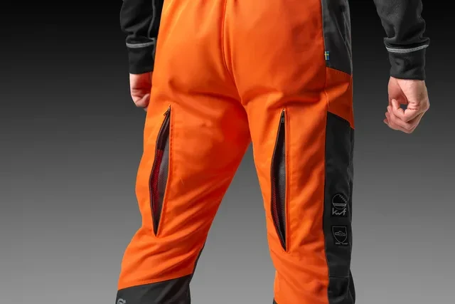 Belüftungsreißverschlüsse an den Beinrücken