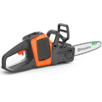 Husqvarna 215i Akku Kettensäge 12 Zoll / 30 cm Set inkl. Akku und Ladegerät