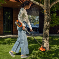 Husqvarna Akku Rasentrimmer 215iL Tri-Cut Set inkl. Akku und Ladegerät